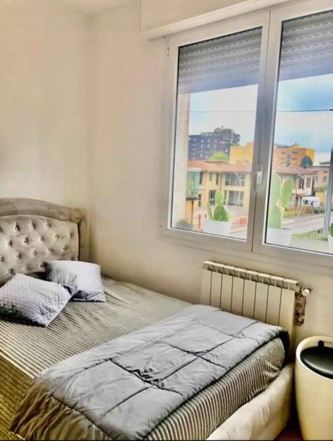 Lovely Apartment แบร์กาโม ภายนอก รูปภาพ